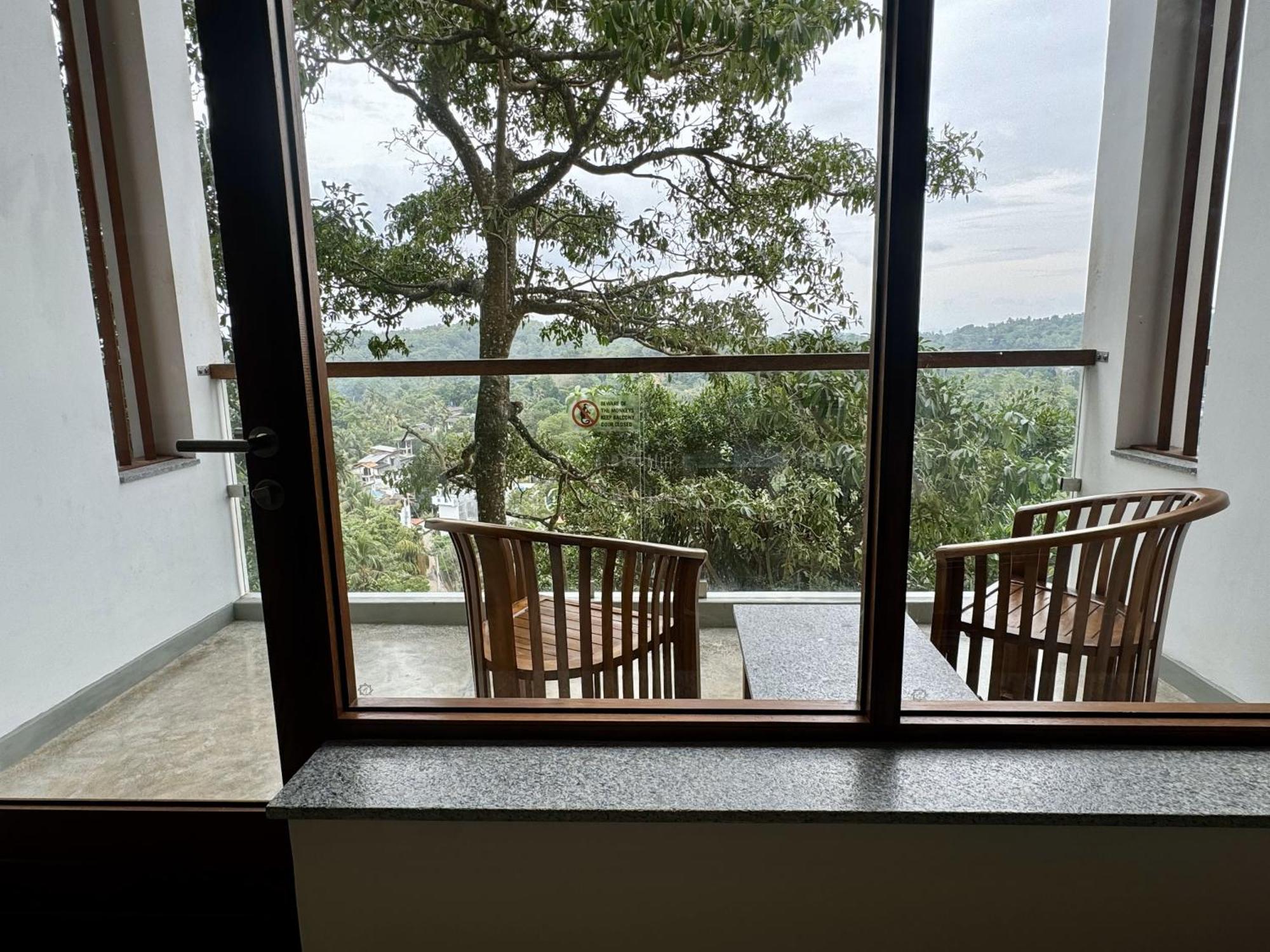 Coastline Mirissa Boutique Hotel And Spa Bilik gambar
